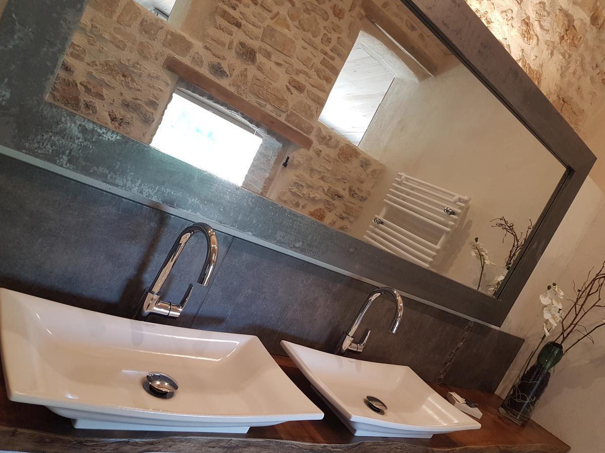 Bed and Breakfast Le Domaine Saint Martin Flassans-sur-Issole Екстер'єр фото