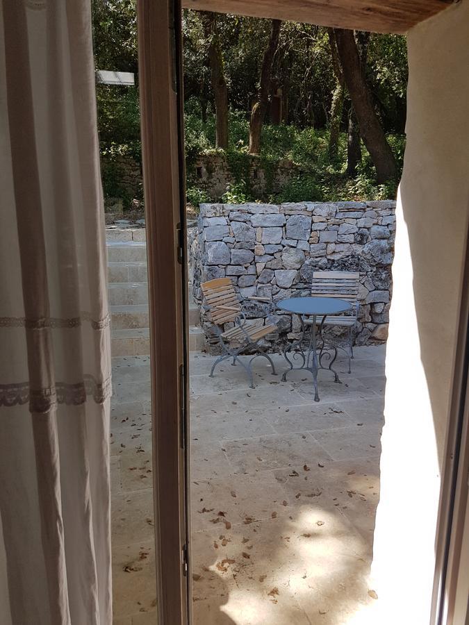 Bed and Breakfast Le Domaine Saint Martin Flassans-sur-Issole Екстер'єр фото